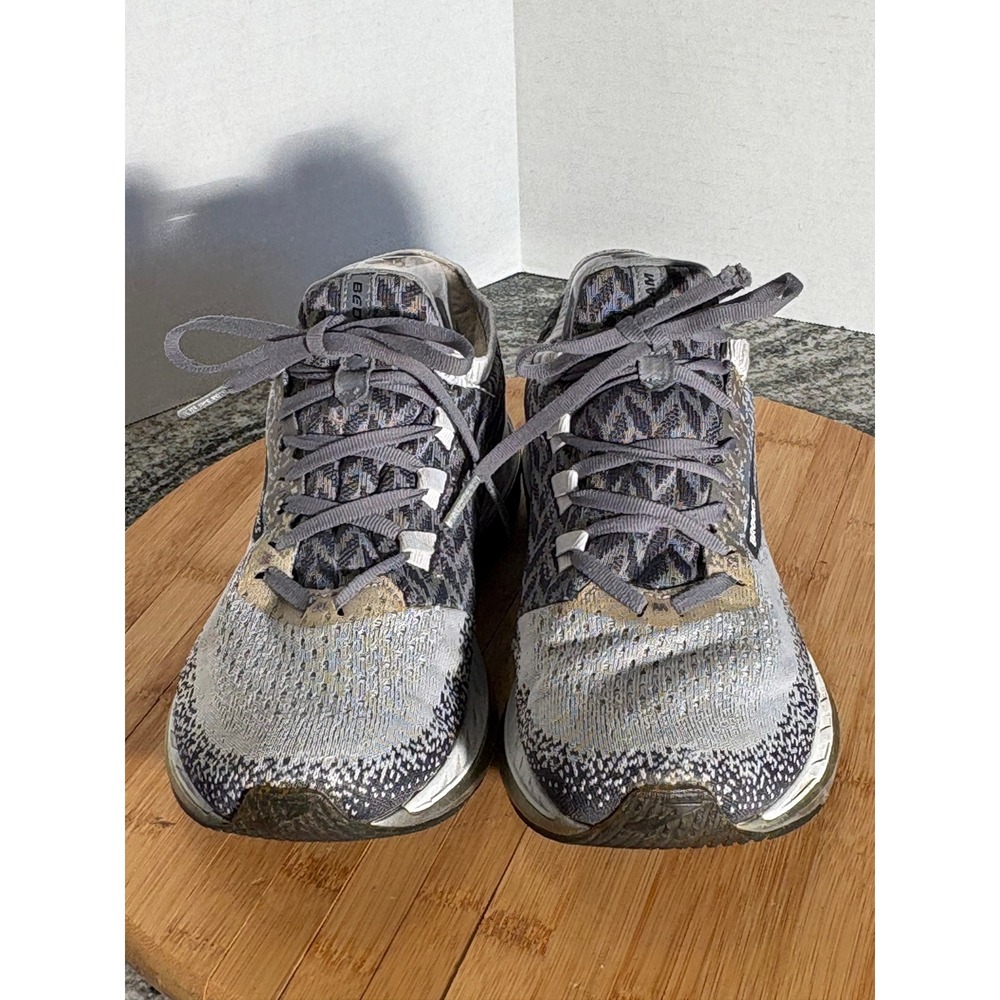 Brooks Bedlam Mens Gray White Knit Running Shoes DNA AMP 1202721B022